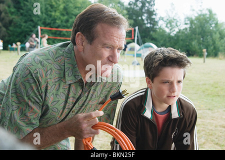 RV : RUNAWAY VACATION (2006) ROBIN WILLIAMS, Josh Hutcherson RV 001-16 Banque D'Images