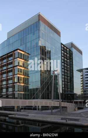 Le Point, un bureau moderne dans le développement du bassin de Paddington de Londres. Banque D'Images