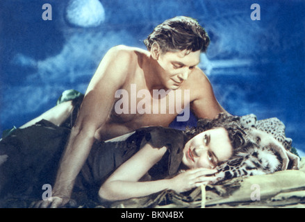 L'ÉVASION de Tarzan (1936), Johnny Weissmuller MAUREEN O'SULLIVAN TZE 001CP Banque D'Images