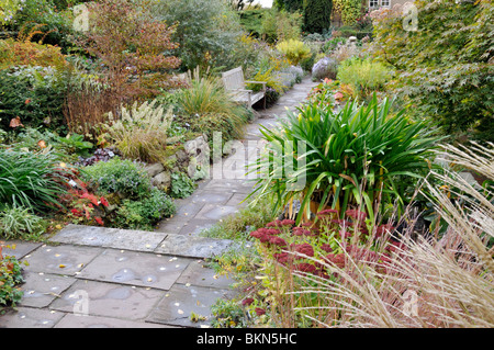 Jardin en contrebas en automne, karl foerster jardin, Potsdam, Allemagne Banque D'Images