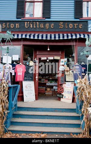 Country Store,maison,Magasins,Local,Production,pains,confitures,pays,alimentaire,fromages,Weston Foods Weston, Country Store, New York USA Banque D'Images