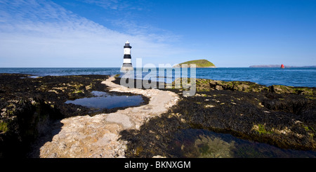 Penmon Point Lighthouse, Anglesey Banque D'Images