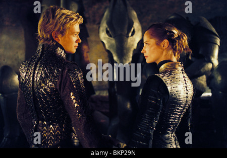 ERAGON (2007) ED SPELEERS, Sienna Guillory ERG 001-24 Banque D'Images