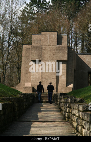 Mémoire des soldats Francais 'Tranchee des Baionnettes', Verdun, Lorraine, France Banque D'Images