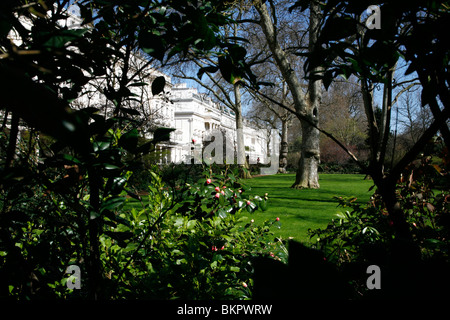 Jardins communs à l'intérieur de la place d'Eaton, Belgravia, London, UK Banque D'Images