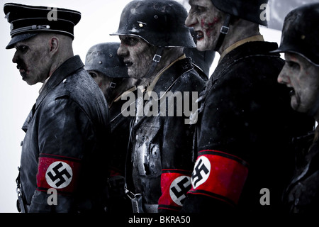 DOD SNO (2009) DEAD SNOW (ALT) Tommy Wirkola (DIR) 003 Banque D'Images