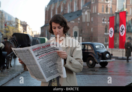 KATYN (2007) POST MORTEM (ALT) MAJA OSTASZEWSKA Andrzej Wajda (DIR) 004 Banque D'Images