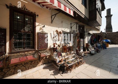 Magasin de souvenirs dans la vieille ville d'Antalya Banque D'Images