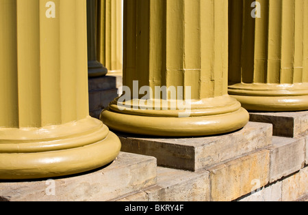 Détail des colonnes du château Dundurn Edmonton Canada Banque D'Images