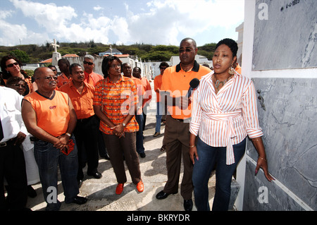Willemstad, Curaçao, Tourist, Anthony Godett Mirna et au cours du service commémoratif Banque D'Images