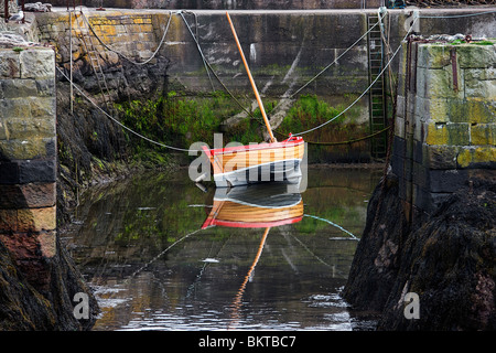 Marée bateau jusqu'.St Abbs.Berwickshire, région des Scottish Borders. L'Écosse. Banque D'Images