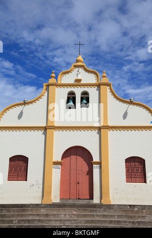 Église, Catarina, un village qui est l'un des Los Pueblos Blancos, au Nicaragua, en Amérique centrale Banque D'Images