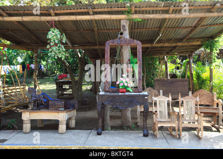 Magasin de meubles, Catarina, un village qui est l'un des Los Pueblos Blancos, au Nicaragua, en Amérique centrale Banque D'Images