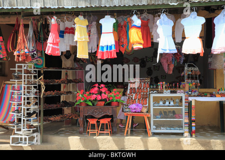 Boutique, Catarina, un village qui est l'un des Los Pueblos Blancos, au Nicaragua, en Amérique centrale Banque D'Images