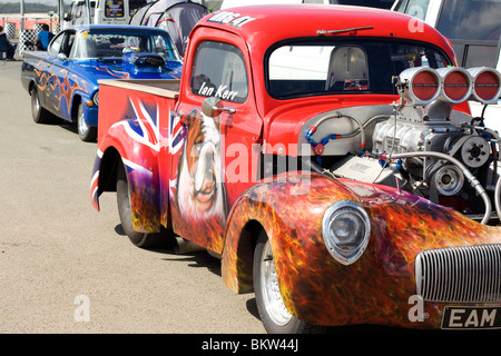 Willys personnalisé Pick up spray peint avec l'Union jack flag Banque D'Images