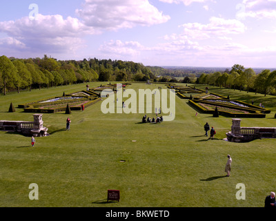 Les jardins à l'arrière de Cliveden, maison, propriété du National Trust, Bucks Banque D'Images