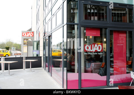 Le Quad à Derby's Market Place QUAD est Derby centre d'art et de film avec un cinéma, une galerie, un café-bar et d'atelier Banque D'Images