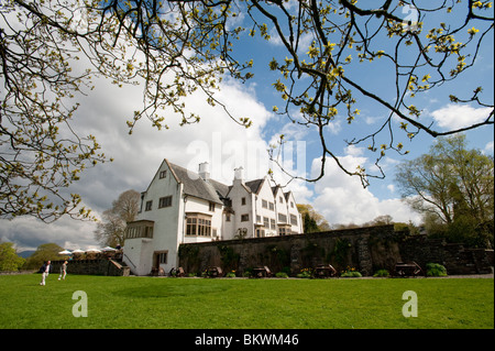 Blackwell, La Maison des Arts et Métiers, près de Bowness-on-Windermere, Cumbria. Conçu par l'architecte Hugh Mackay 1900 Baillie-Scott Banque D'Images