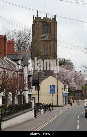 L'église paroissiale de moule, Flintshire, au nord du Pays de Galles Banque D'Images