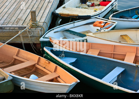 En dériveurs Mansett Harbor, Maine. Banque D'Images