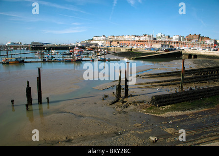 Ramsgate Kent UK Harbour Harbour Quay Banque D'Images