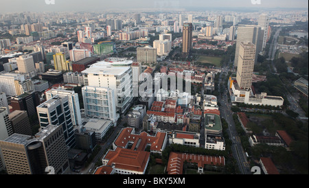 Vue aérienne de Singapour, vu de l'hôtel Swissotel Stamford à Singapour. Banque D'Images