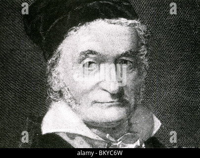 Le scientifique allemand Carl Friedrich Gauss (1777-1855) portant son chapeau de professeur Banque D'Images
