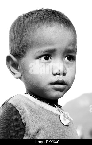 Hill tribe boy près de Luang Prabang, Laos Banque D'Images