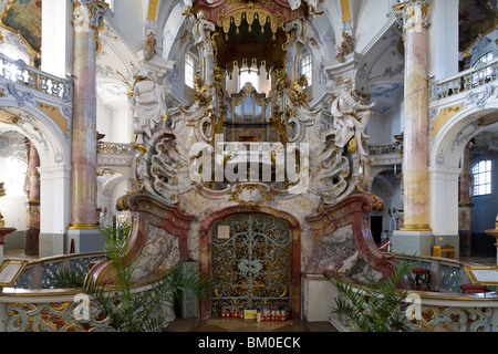 Autel dans l'église de pèlerinage de la Sainte Quatorze Saints, Wallfahrtskirche de Vierzehnheiligen près de Bad Staffelstein, Oberfranken Banque D'Images