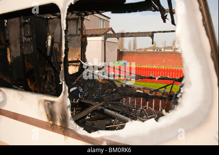 Caravane Dethleffs brûlé à la suite d'incendie fire Banque D'Images