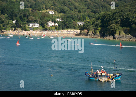 Bateau de pêche et de plaisance, Salcombe, Devon, UK Banque D'Images