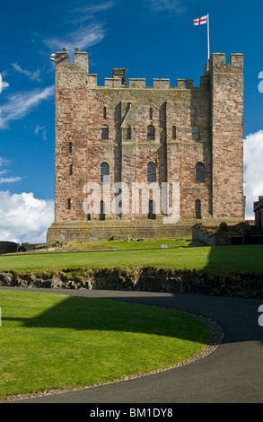 Gardez l'intérieur du château de Bamburgh, Northumberland, England, UK Banque D'Images