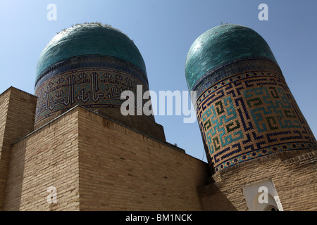 Détail de la partie du Shah-i-Zinda, qui comprend l'ensemble des mausolées et autres bâtiments, en rituel Samarkand (Ouzbékistan). Banque D'Images