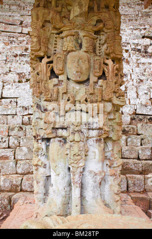 La Grande Place, Estela N, les ruines de Copan, UNESCO World Heritage Site, Honduras Banque D'Images