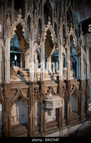 Tombeau du roi Édouard II, est mort 1327, la cathédrale de Gloucester, Gloucester, Gloucestershire, Royaume-Uni Banque D'Images