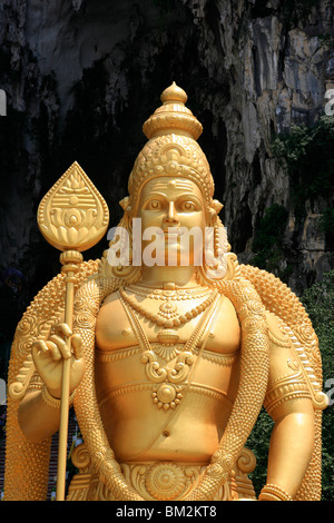 Statue de Murugan, grottes de Batu, Kuala Lumpur, Malaisie, en Asie du sud-est Banque D'Images