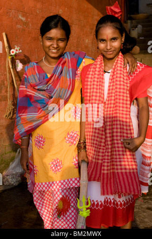 Smiling Indian women, Kolkata, West Bengal, India Banque D'Images