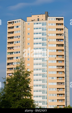 Bloc d'appartement, Acton, W3, Londres, Royaume-Uni Banque D'Images