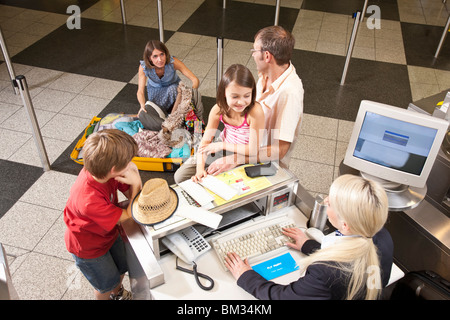 Enregistrement de la mère pour les pièces valise Banque D'Images