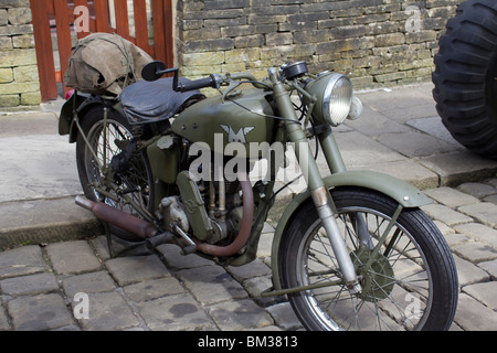 Véhicules sur l'affichage à Haworth 1940 week-end 2010 Banque D'Images