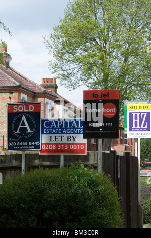 Des conseils d'agences immobilières à Bromley, dans le sud de Londres Banque D'Images