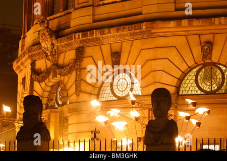 [Sheldonian Theatre] la nuit, Luminox fête du feu, Oxford, UK Banque D'Images