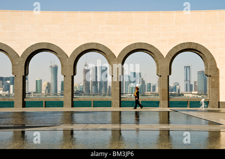 Qatar, Doha, Musée d'Art Islamique,I M Pei architecte 2008, jardin intérieur Banque D'Images