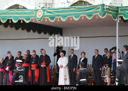 Lisbonne - 11 mai : le Pape Benoît XVI et le Président Cavaco Silva, 11 mai 2010 à Lisbonne, Portugal Banque D'Images