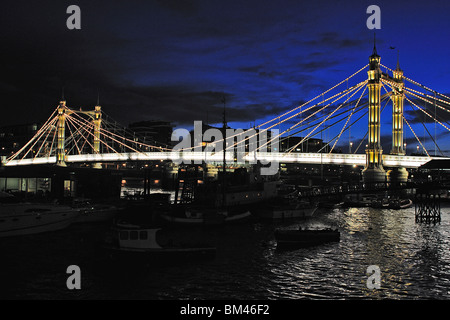 Albert Bridge courts, Londres, Royaume-Uni Banque D'Images