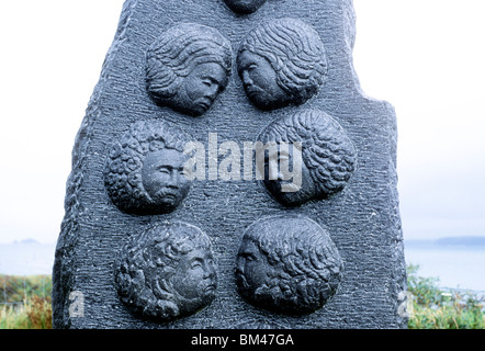 Dun Un Oir, péninsule de Dingle, comté de Kerry en Irlande. Détail de la mémoire de 600 soldats espagnols en 1580, massacrés et décapités b Banque D'Images