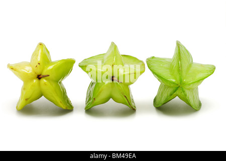 Maturation des fruits trois étoiles sur fond blanc Banque D'Images