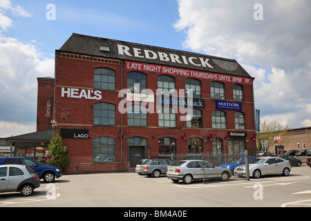 Usine de briques rouges, Batley, West Yorkshire, Angleterre, Royaume-Uni. Banque D'Images