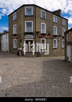 George and Dragon Pub ( Tap-House pour Dent Brewery) dans centre village Dent Dentdale Yorkshire Dales National Park Banque D'Images