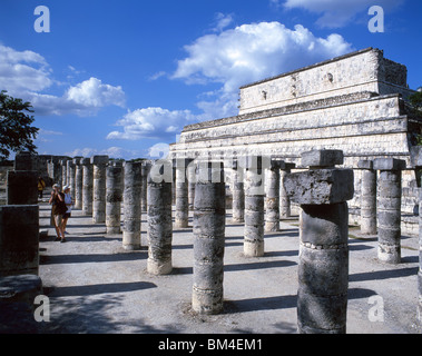 Temple des mille guerriers, Chichen Itza, péninsule du Yucatan, l'état du Yucatan, Mexique Banque D'Images